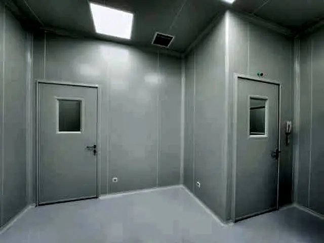 Pintu swing sandwich panel